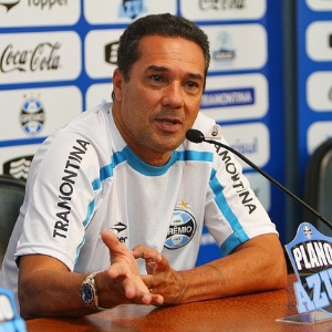 Lucas Uebel/Grêmio FBPA Luxemburgo fica incomodado e oferece cargo a repórter quando perguntado sobre chance a Miralles
