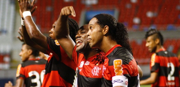 Ronaldinho conseguiu nesta quinta-feira a rescisão do seu contrato com o Flamengo