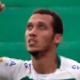 David Braz e P&aacute;scoa s&atilde;o aprovados na estreia e Santos desiste de Neto, zagueiro do Guarani