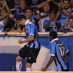 : Miralles repete golaço, Grêmio faz 3 a 0 no Ipatinga e avança na Copa do BR