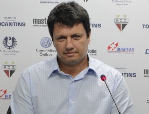 Site oficial do Atlético-GO Adilson Batista chegou ao clube no início de abril e esteve à frente do time no vice-campeonato goiano