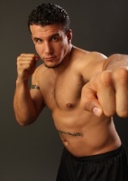UFC: Mir relembra drama, e Cigano treina pesado; veja