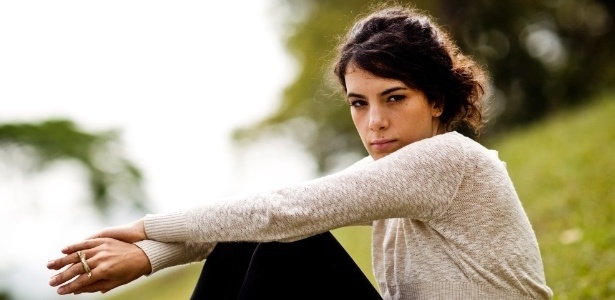 Cantora Céu é destaque em jornal britânico como "a autêntica voz do novo Brasil" - 19/04/2012 - U…