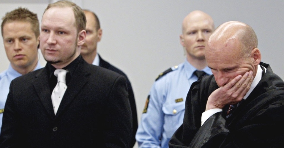 Anders Breivik é condenado a 21 anos de prisão pelo massacre de 77 na