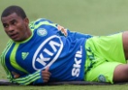 Palmeiras treina cobranças de pênalti e jogadores têm bom rendimento
