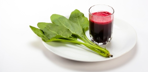 Suco de cenoura com beterraba aumenta a disposição e energia para a prática de esportes