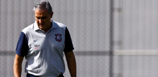 "Não está decidido nada", diz Tite sobre situação de Julio Cesar