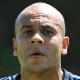 Les&atilde;o afasta Alex Silva por 6 a 8 meses, e zagueiro n&atilde;o deve atuar mais pelo Cruzeiro