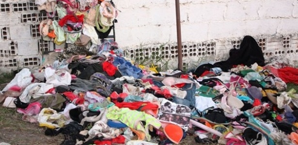 Policiais encontraram cerca de 2.000 calcinhas e sutiãs na casa de suspeito de furtar quintais