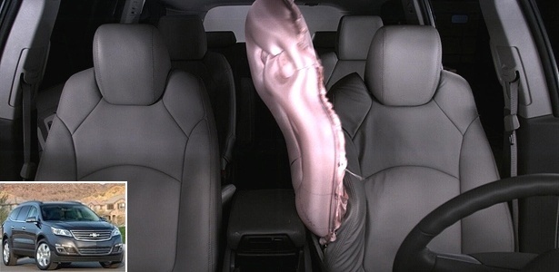 Airbag central, que oferece dupla proteção e estreia no Chevrolet Traverse e outros SUVs da GM 