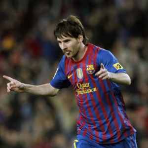 Messi foi criticado pelo meia holandês Drenthe, que diz ter sido chamado de negro pelo argentino