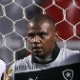 Jefferson exalta Botafogo contra desesperados, mas ainda 'chora' empate com Palmeiras