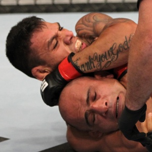 : Brasil encerra jejum incômodo e volta a vencer no UFC após três meses