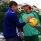 Rafael Moura recusa bola da final carioca e s&oacute; aceita ap&oacute;s insist&ecirc;ncia de &aacute;rbitro