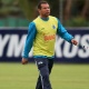 Celso Roth admite mudan&ccedil;as no Cruzeiro e espera promover estreias de Tinga e Willian Magr&atilde;o