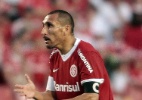 Inter devolve braçadeira para Guiñazu e tenta compensar baixa de líderes do time