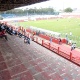 No mesmo est&aacute;dio, jogo de v&aacute;rzea recebe dez vezes mais p&uacute;blico que partida profissional