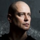 Marcelo Anthony fica careca para mostrar sua versão de "Macbeth"