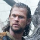Hemsworth conta que levou soco de Kristen Stewart nas filmagens