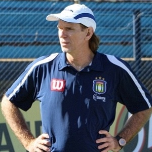 Guedes comandou o São Caetano em oito jogos, com nove vitórias, sete empates e duas derrotas