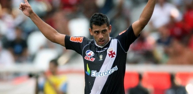 Diego Souza, reserva e decisivo na última partida do Vasco, é pretendido por time árabe