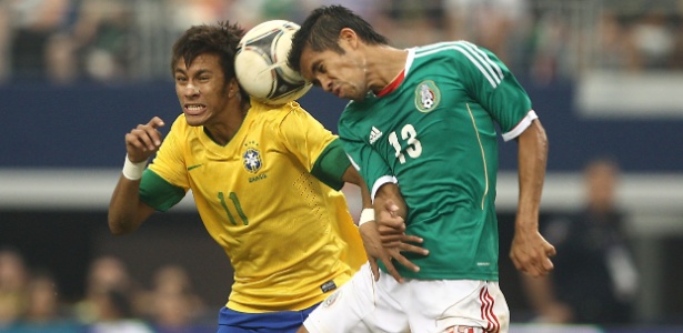 Neymar foi figura apagada na derrota do Brasil para o México no amistoso em Dallas