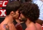 Brasileiro fica pelado para não superar limite de sua categoria na pesagem do UFC on FX 3