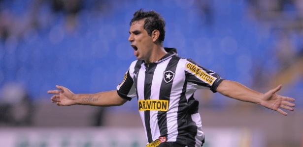 Herrera foi sondado por time dos Emirados árabes e deverá deixar o Botafogo