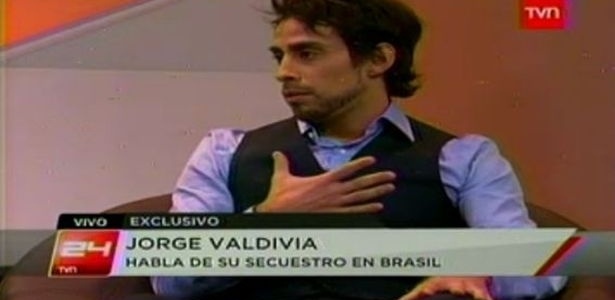 Em entrevista à TVN, meia já havia dito que dificilmente voltaria ao Brasil sem a família