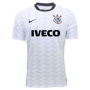 Fabricante de caminhões Iveco vai patrocinar o Corinthians na semifinal da Libertadores