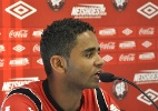 Deivid diz que longa pré-temporada pode ajudar o Atlético-PR na Série A
