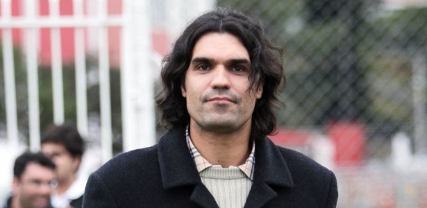 Capitão na Libertadores de 2006, ex-atacante asssume como técnico aos 34 anos