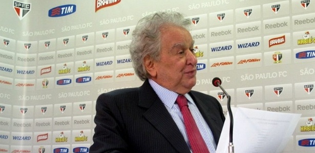 Juvenal Juvêncio fala sobre a saída do técnico Emerson Leão no São Paulo (27/06/2012)