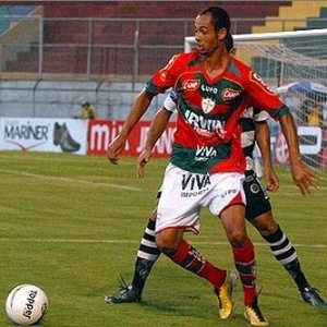 Danilo fez o gol da vitória de 1 a 0 sobre o XV de Piracicaba no Campeonato Paulista de 2012