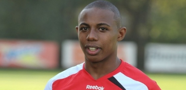 Wellington volta após seis meses bem sucedido como empresário e 'esquecido' como atleta