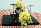 Fa�a uma boneca 3D da San, a lamen baterista de Foodland