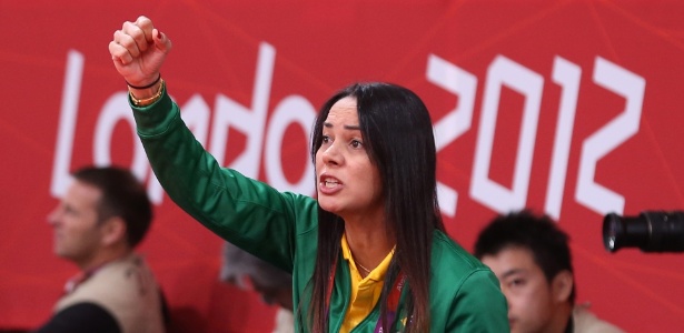 Rosicleia Campos, treinadora da seleção feminina de judô, foi alvo de críticas de ex-atletas