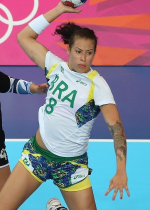 Short estampado é uma das ousadias do uniforme da seleção brasileira de handebol nos Jogos Olímpicos