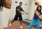 UOL Ginástica em Casa: aprenda uma aula avançada de Zumba, sucesso nas academias  (Foto: Reprodução)