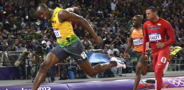 Sem saber do incidente, Usain Bolt venceu a prova dos 100 m rasos e quebrou o recorde olímpico