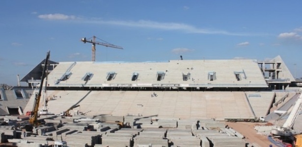 Previsão é que estádio do Corinthians fique pronta em dezembro de 2013