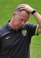 Seleção brasileira: Marin ignora pressão sobre Mano por derrota