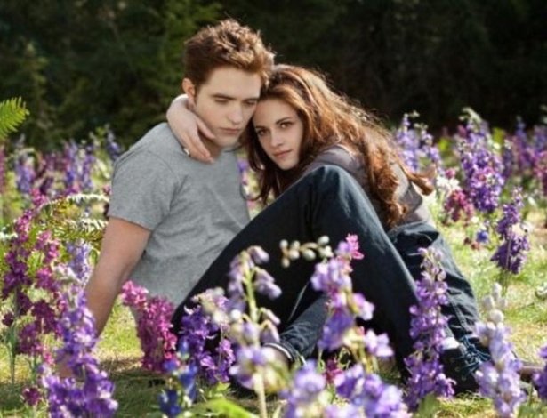 Kristen Stewart e Robert Pattinson aparecerão juntos em evento de Amanhecer - Parte 2