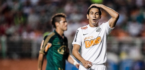 Ganso segue na mira do São Paulo, que subiu o valor oferecido pelo meia ao Santos