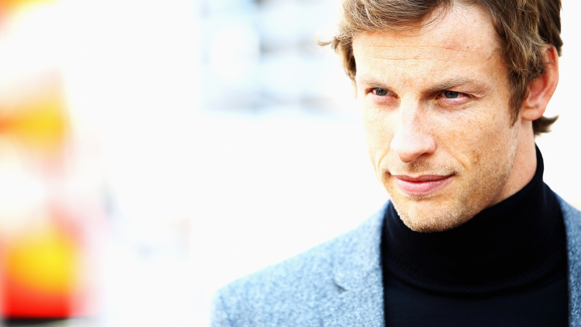 piloto-jenson-button-participa-de-uma-sessao-de-fotos-no-circuito-de-monaco-27052011-1346184077091_1920x1080.jpg