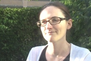 BBC Jennie Hurst ficou cega de um olho na piscina de um hotel