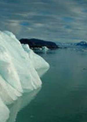 Pesquisadores afirmam que o mar de gelo está ficando cada vez mais fino e vulnerável no norte do planeta