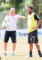 Futebol carioca: Dorival Jr expõe má fase de Ibson e Léo Moura no Fla