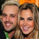 Os ex-fazendeiros Rodrigo Capella e Robertha Portella vão ao show do grupo Jeito Moleque - Thiago Duran/AgNews