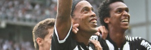 Futebol nacional: Temporada de Ronaldinho tem início de vilão no Flamengo e final como herói no Atlético